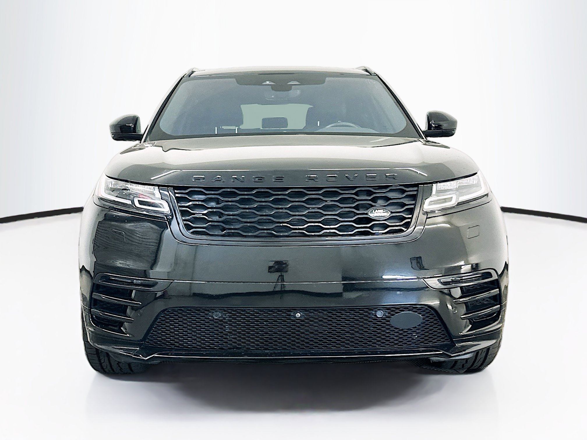 Used 2021 Land Rover Range Rover Velar R-Dynamic S AWD/4WD image 2