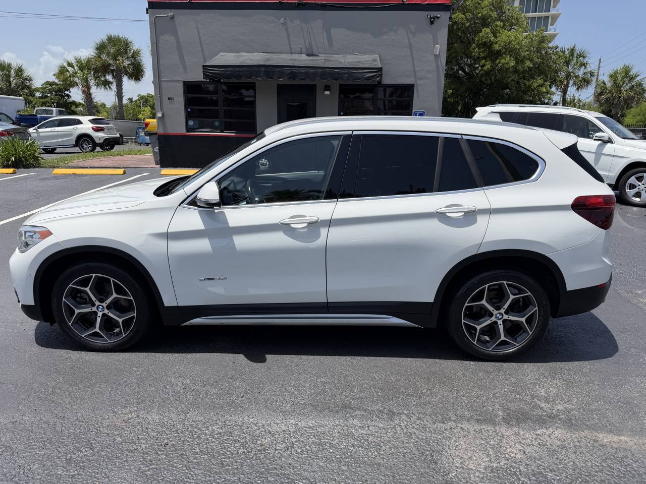 Used 2018 BMW X1 sDrive28i FWD image 6