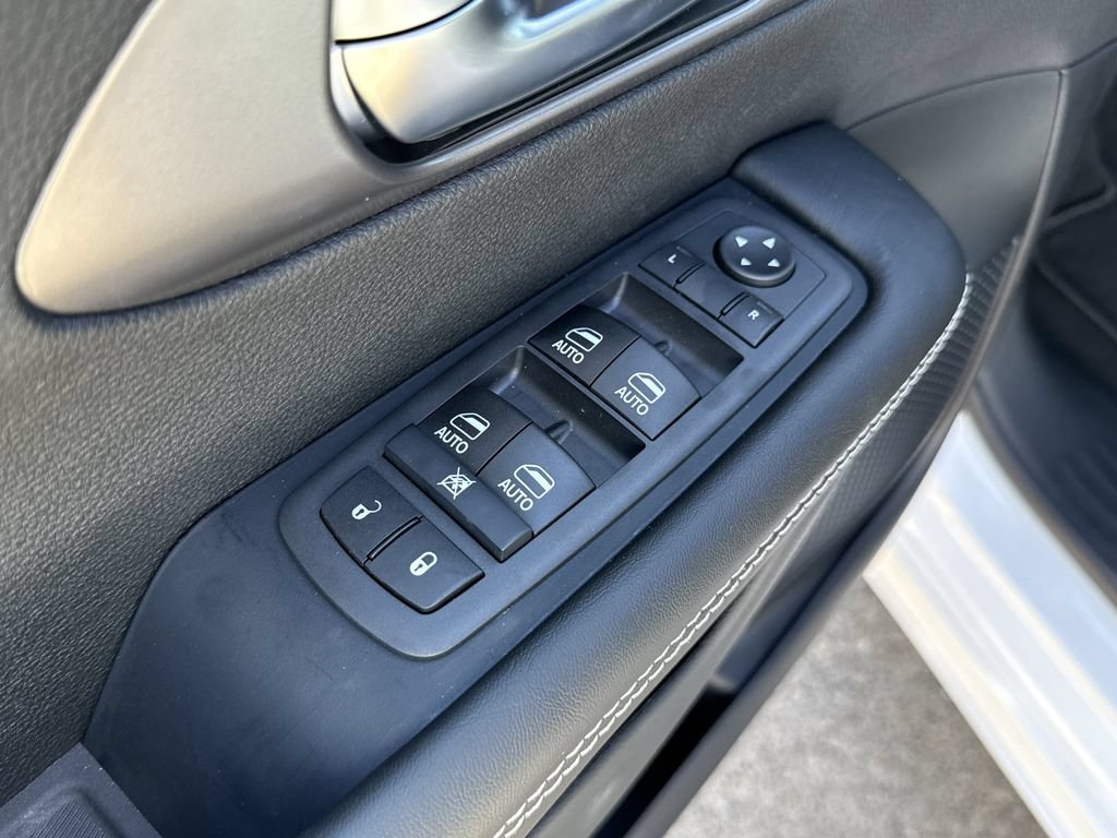 New 2026 Chrysler Voyager LX FWD image 12