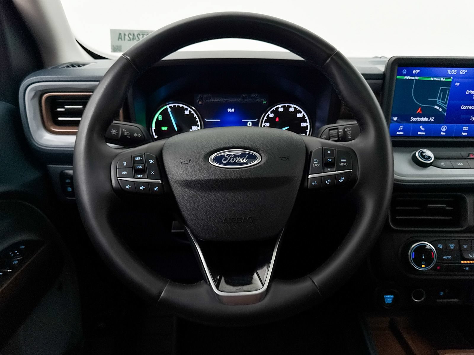 Used 2023 Ford Maverick Lariat w/ Lariat Luxury Package FWD image 33
