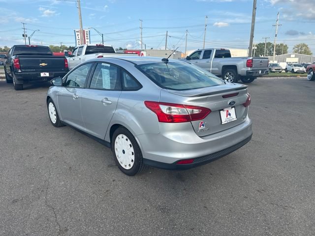 Used 2014 Ford Focus SE FWD image 5