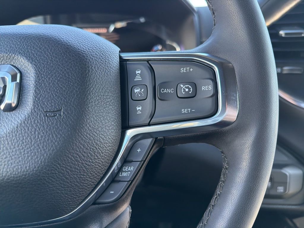 Used 2025 RAM 3500 Laramie w/ Sport Appearance Package AWD/4WD image 27
