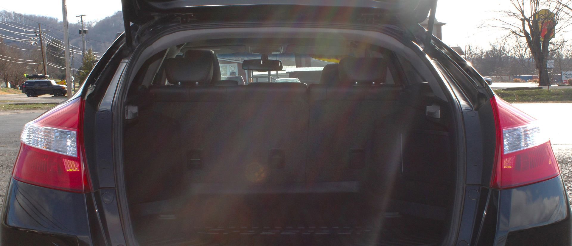 Used 2011 Honda Crosstour EX-L image 12