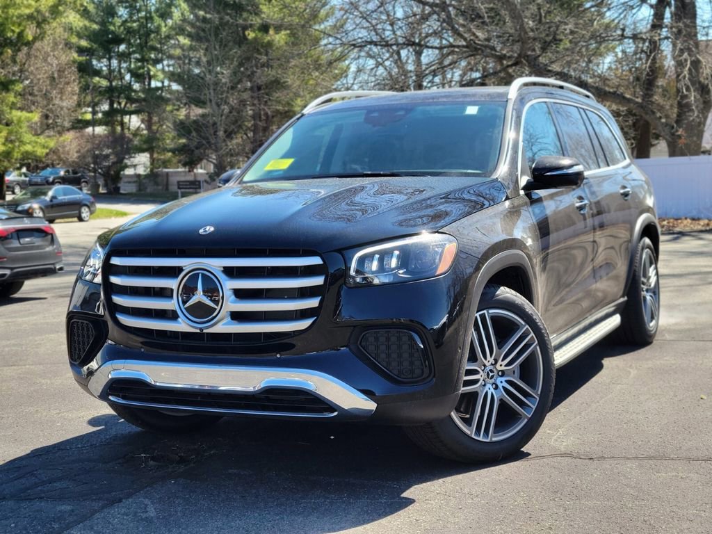 New 2026 Mercedes-Benz GLS 450 4MATIC image 1