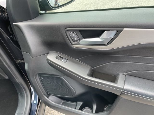 Used 2021 Ford Escape SE w/ Cold Weather Package image 46