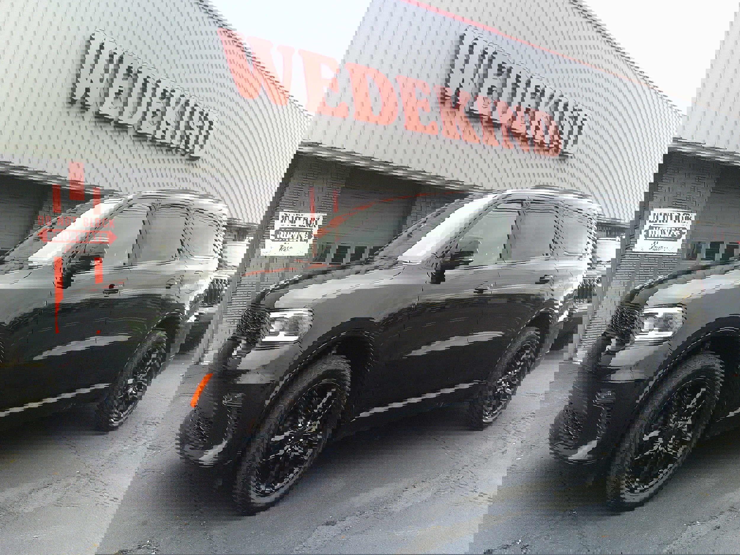 Used 2023 Dodge Durango GT image 2