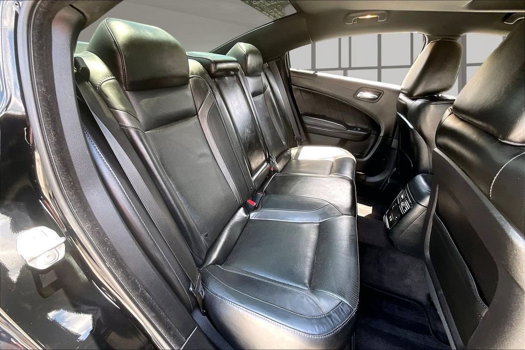 Used 2019 Dodge Charger SXT w/ Plus Group AWD/4WD image 24