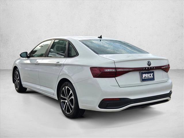 Used 2025 Volkswagen Jetta Sport image 7