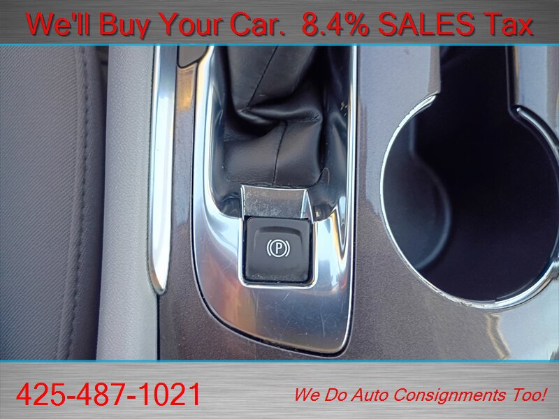 Used 2025 Chevrolet Malibu LT FWD image 28