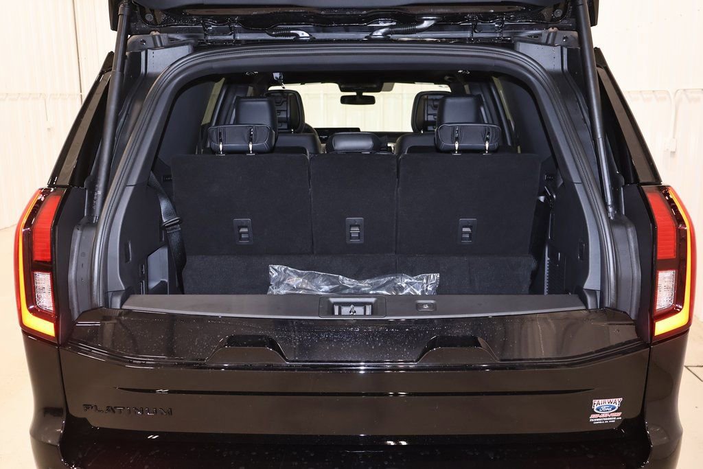 New 2026 Ford Expedition Platinum w/ Stealth Appearance Package image 38
