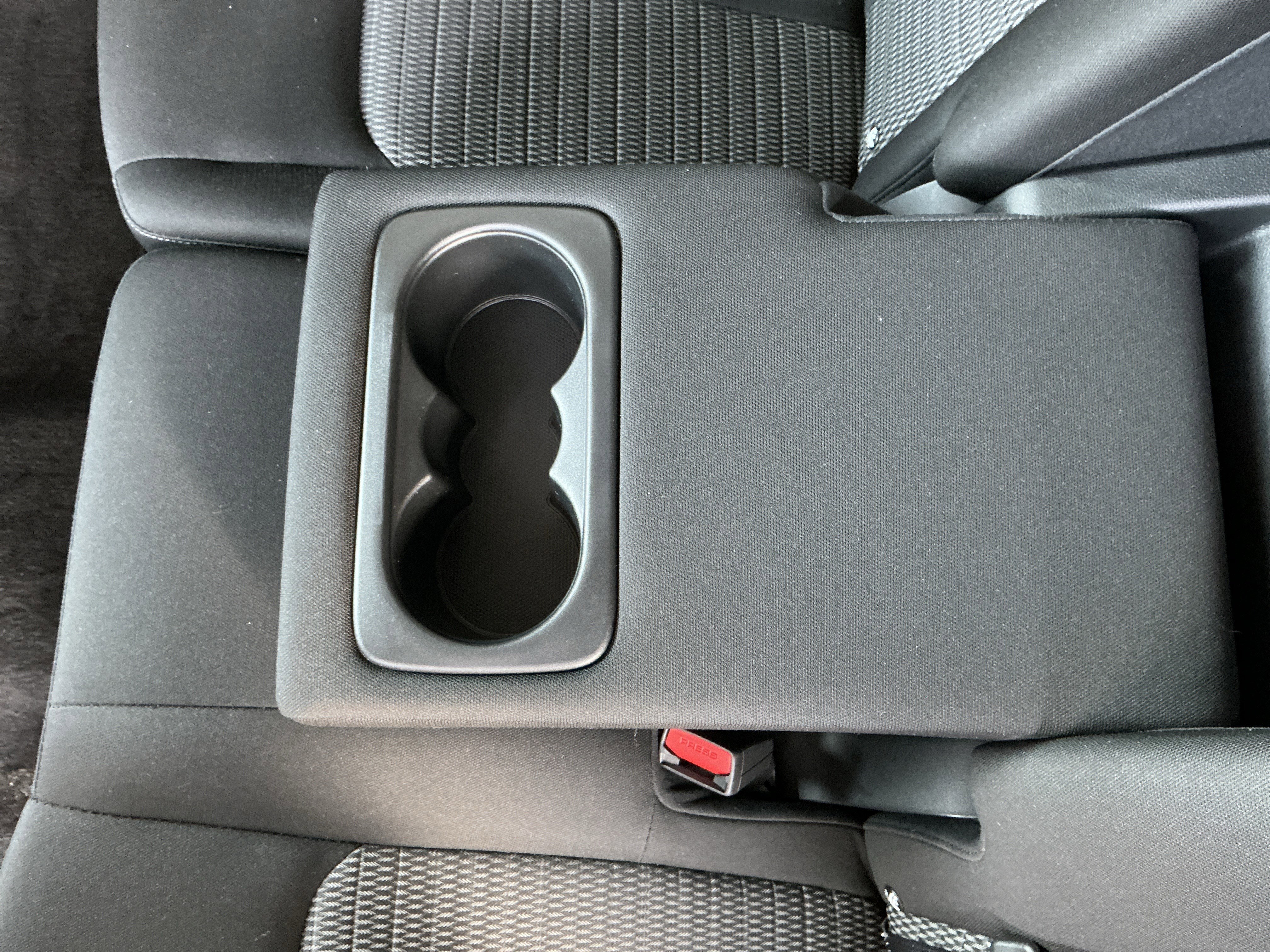 Used 2024 Kia Sorento LX image 29