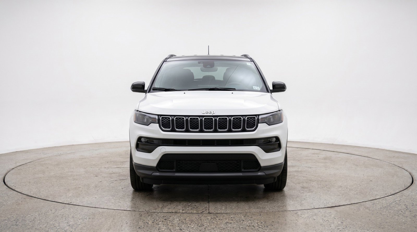 Used 2025 Jeep Compass Limited AWD/4WD image 2