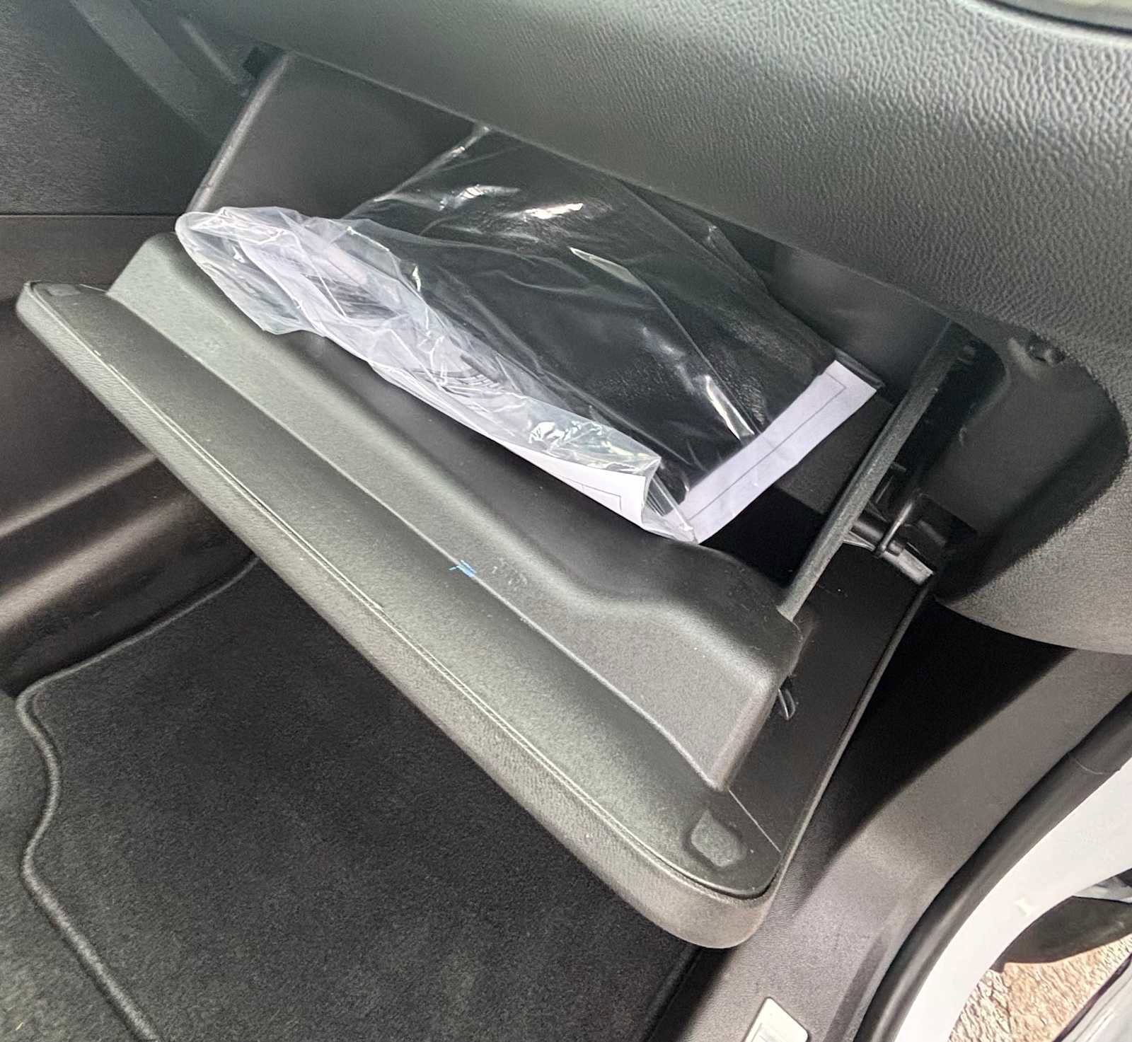 Used 2024 Chevrolet Equinox Premier image 16