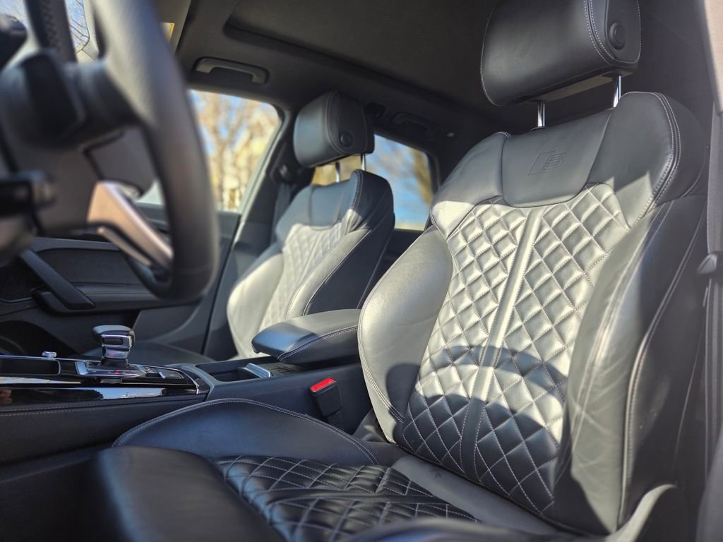 Used 2024 Audi SQ5 Prestige image 17