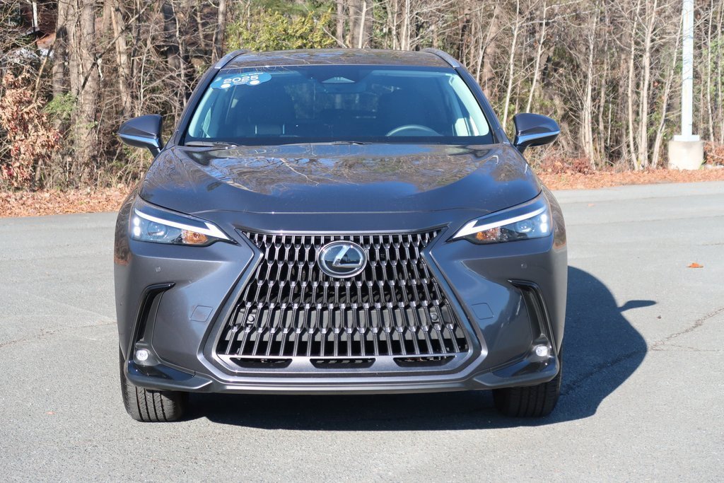 Used 2025 Lexus NX 250 FWD w/ Premium Package image 2