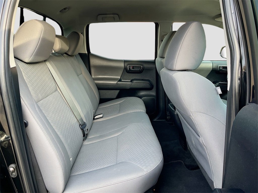 Used 2022 Toyota Tacoma SR w/ SR Convenience Package image 25