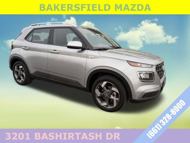 Used 2025 Hyundai Venue SEL image 7