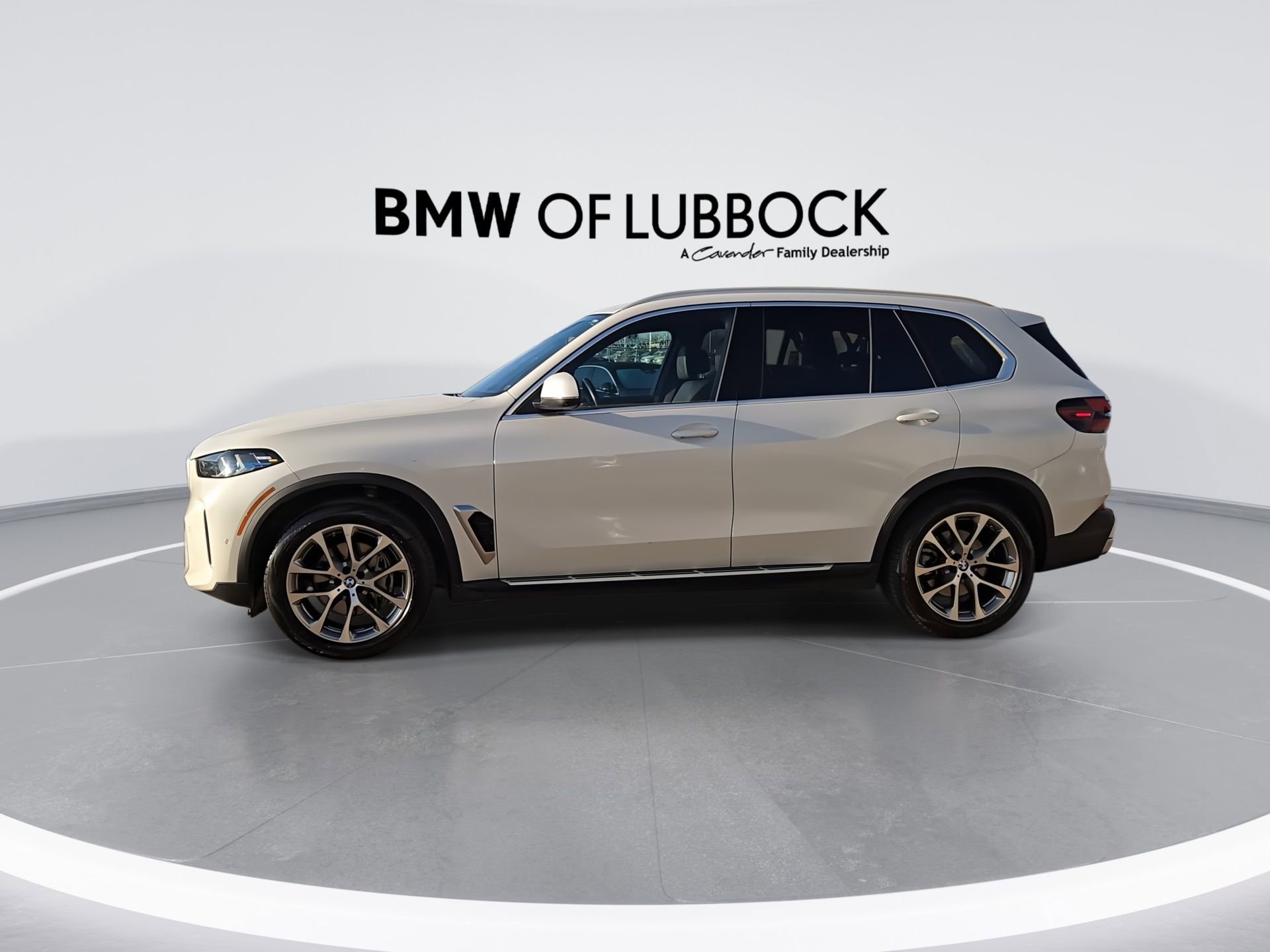 Used 2024 BMW X5 xDrive40i image 6