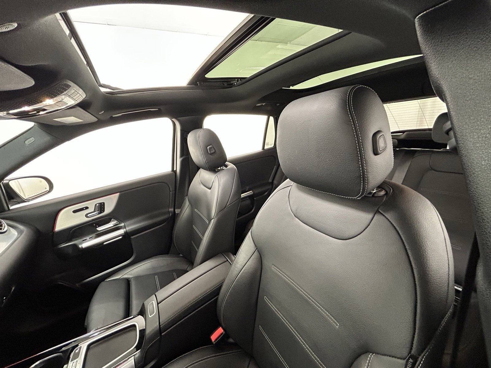 Used 2024 Mercedes-Benz GLA 35 AMG GLA 35 AMG image 32