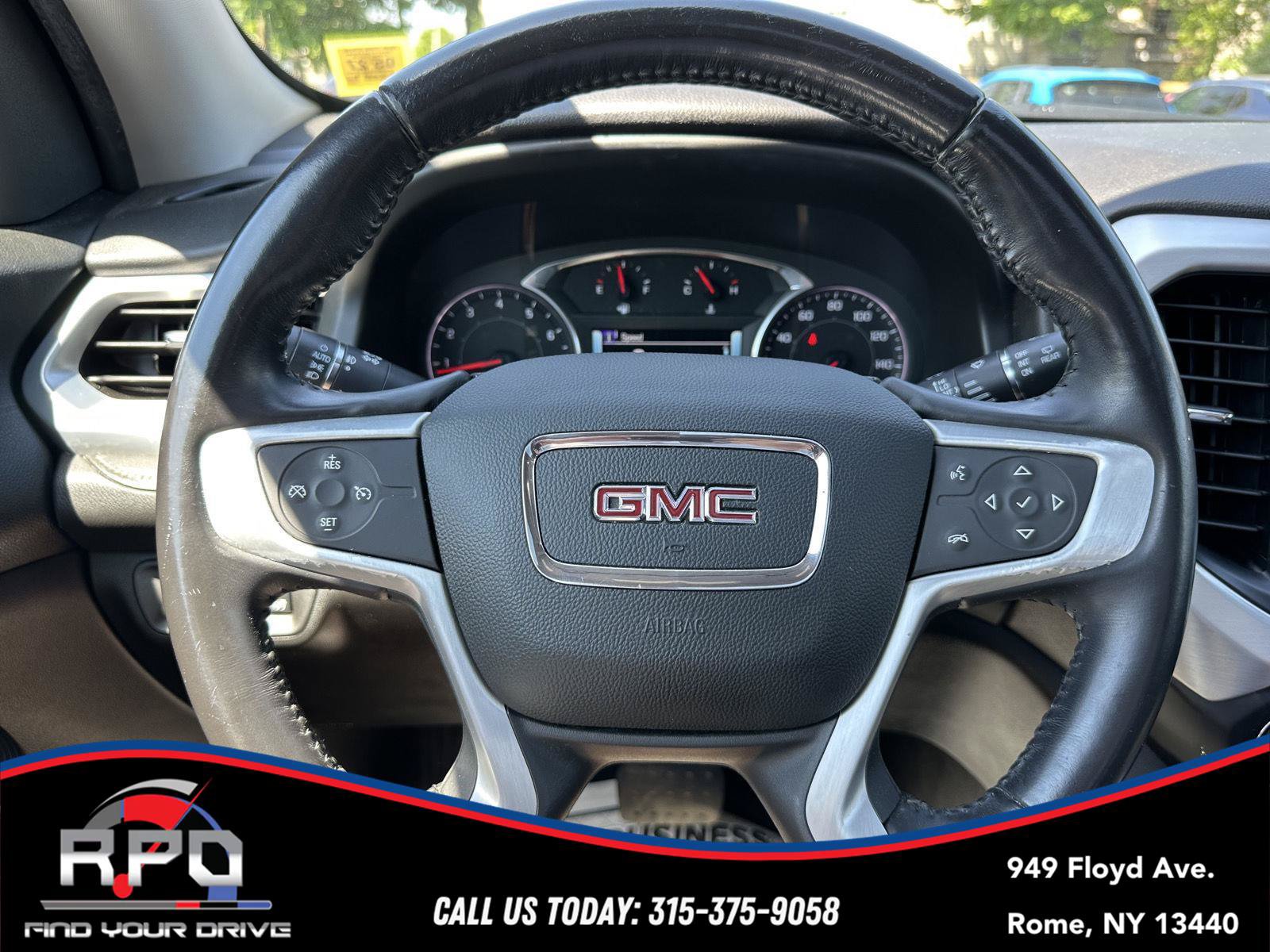 Used 2018 GMC Acadia SLT AWD/4WD image 17