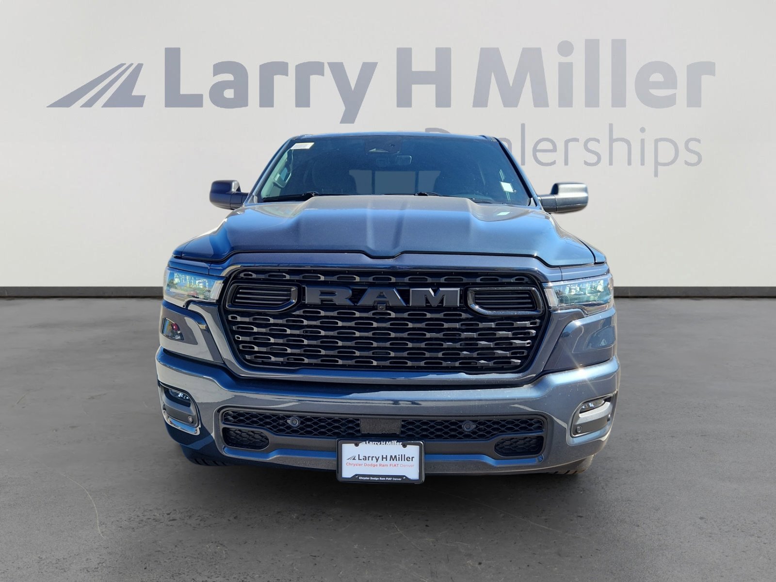 New 2026 RAM 1500 Express image 8
