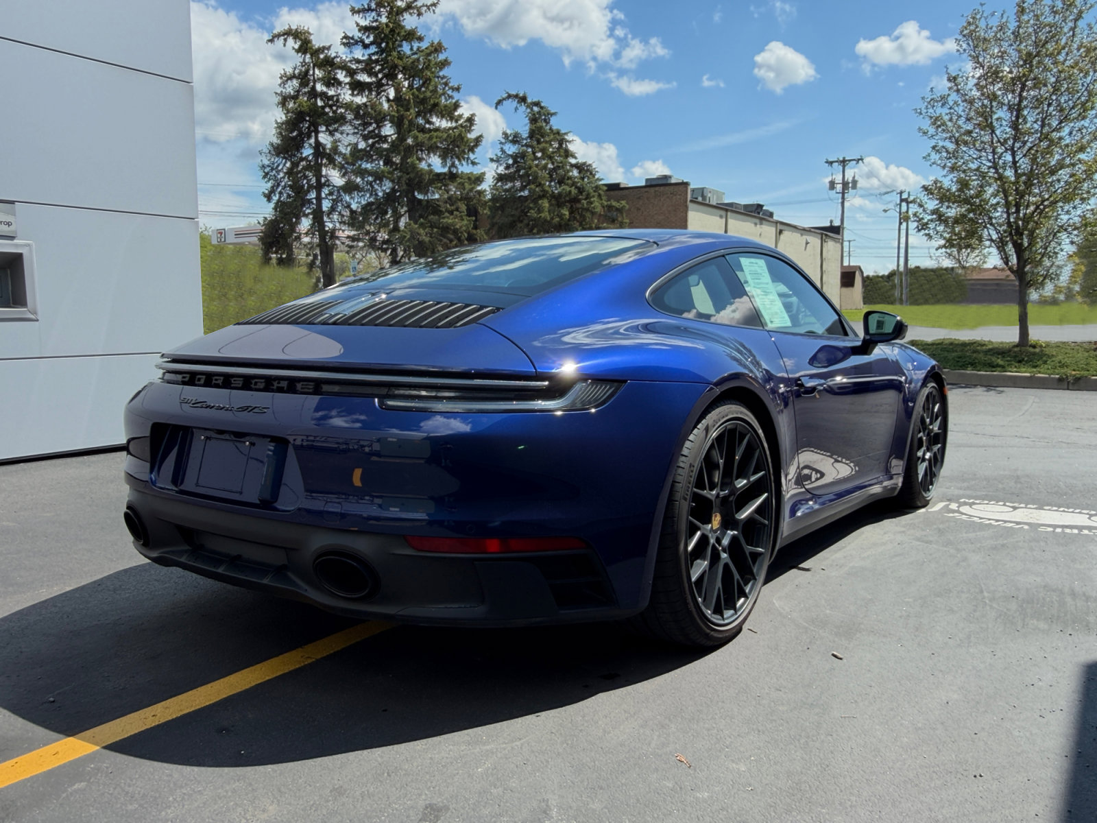Used 2024 Porsche 911 Carrera GTS RWD image 13
