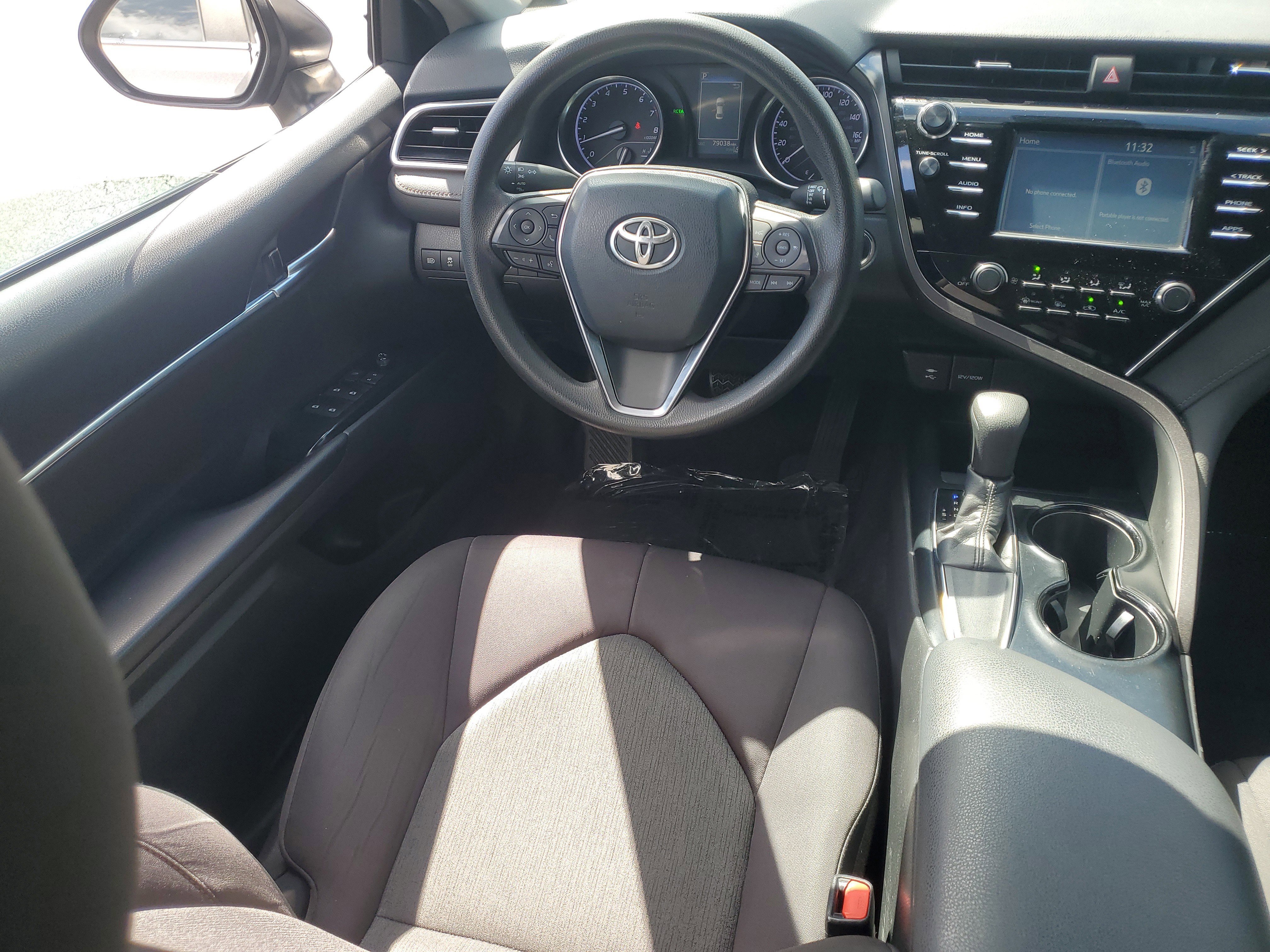 Certified 2018 Toyota Camry LE w/ Convenience Package image 14