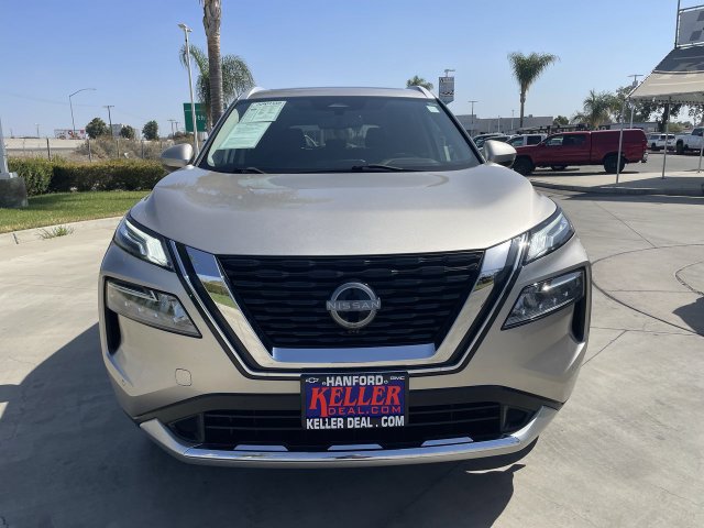 Used 2023 Nissan Rogue Platinum FWD image 3