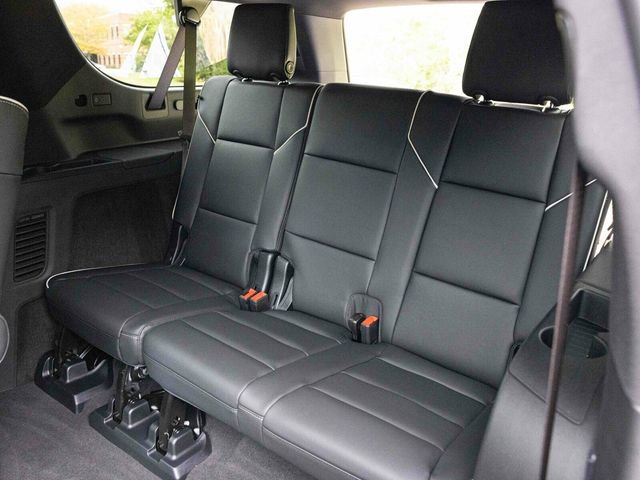 Used 2026 Cadillac Escalade ESV Sport w/ Touring Package image 59