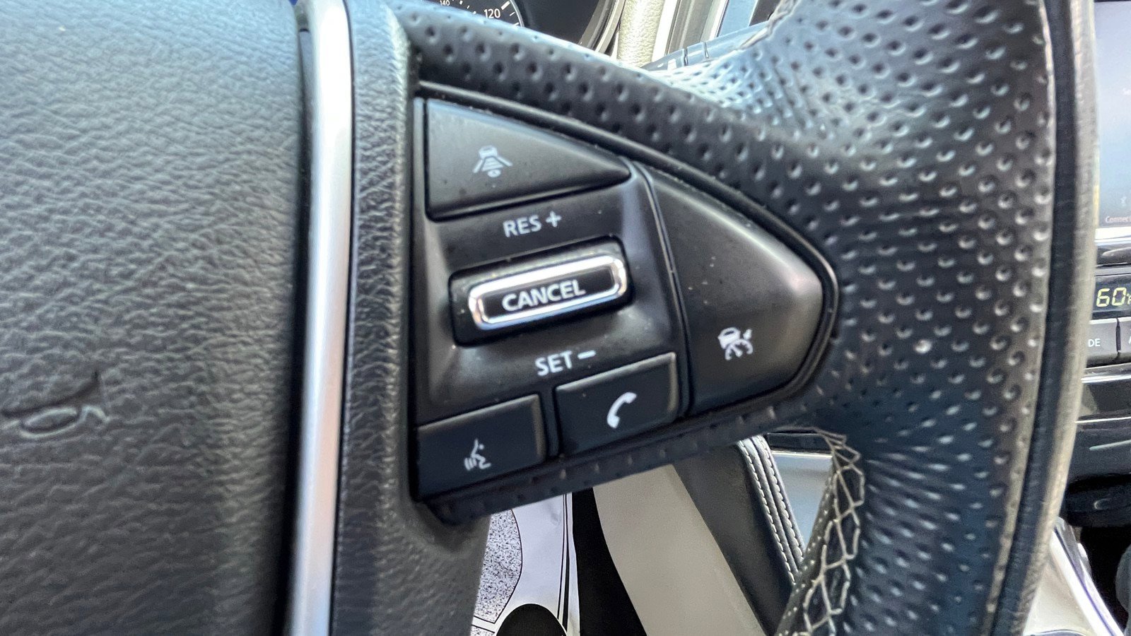 Used 2021 Nissan Maxima 3.5 SV w/ Floor Mat Group FWD image 14