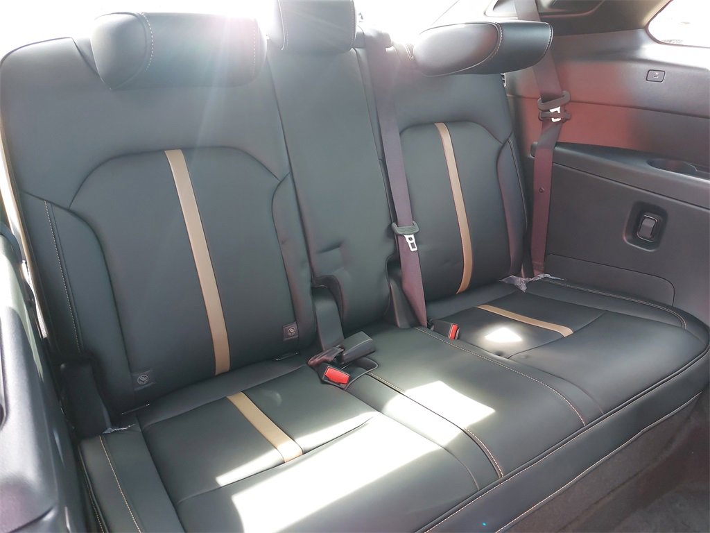 New 2025 MAZDA CX-90 Plug-In Hybrid w/ Premium Plus image 13