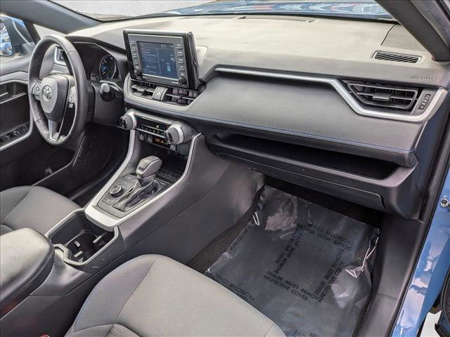 Used 2022 Toyota RAV4 SE w/ Convenience Package AWD/4WD image 18