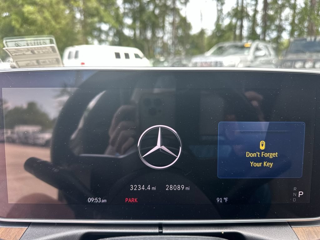 Used 2024 Mercedes-Benz CLE 300 4MATIC Coupe image 12