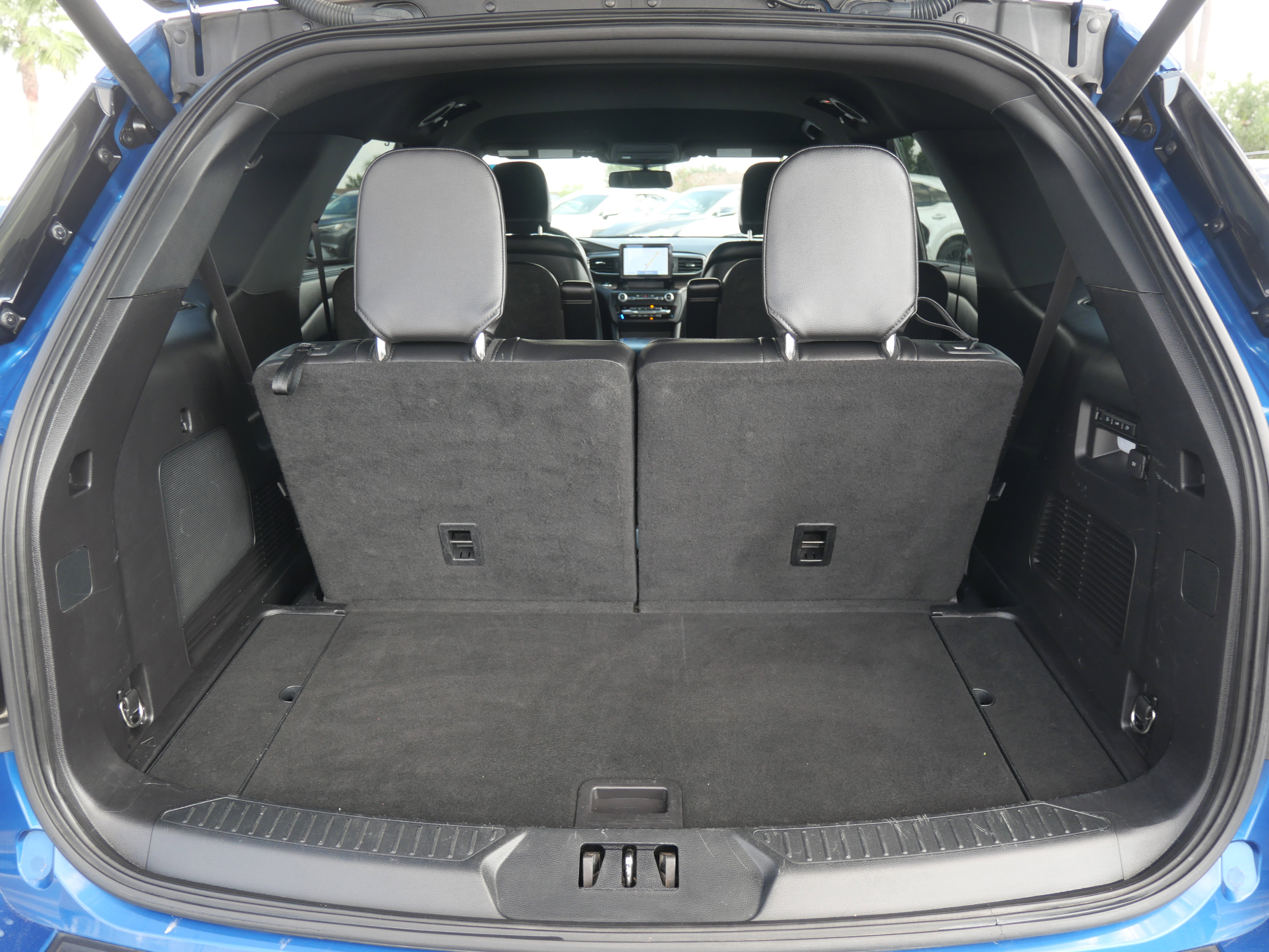 Used 2020 Ford Explorer Limited image 8