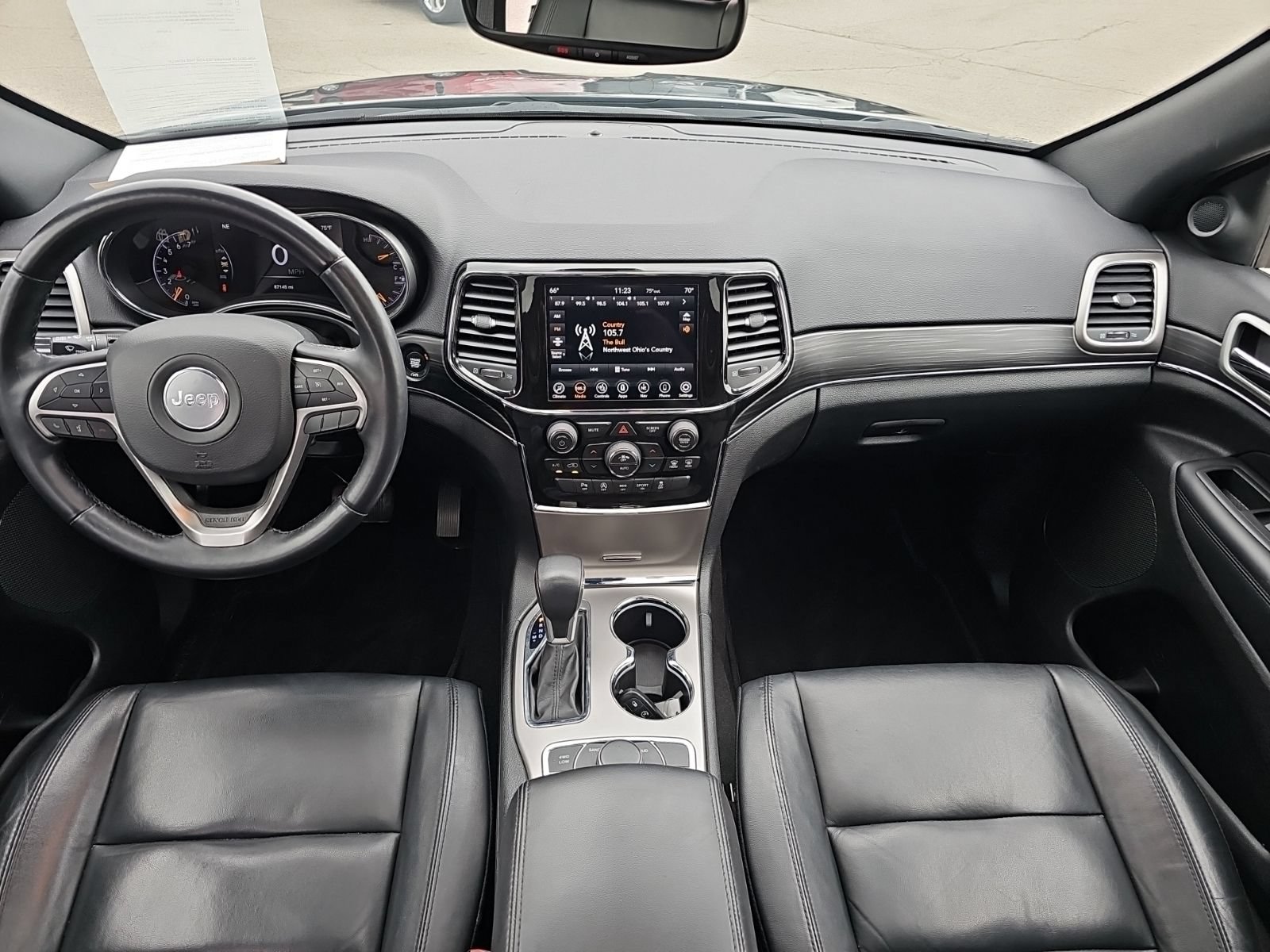 Used 2022 Jeep Grand Cherokee Limited AWD/4WD image 23