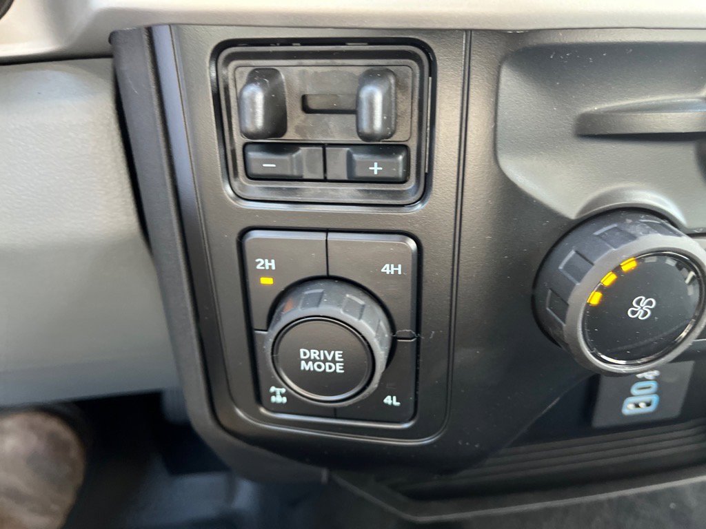 New 2026 Ford F350 XLT w/ 360-Degree Camera Package image 22
