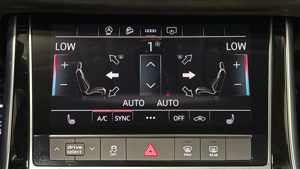 Used 2025 Audi Q7 2.0T Premium w/ Convenience Plus Package AWD/4WD image 17