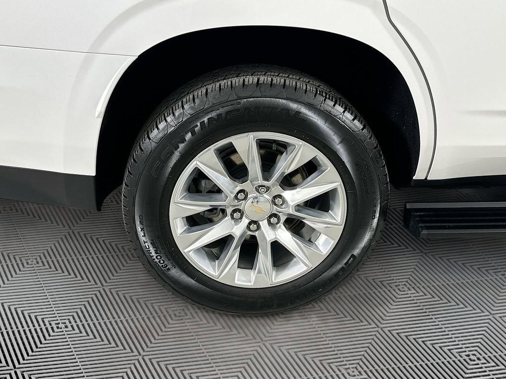 Used 2023 Chevrolet Tahoe Premier AWD/4WD image 27