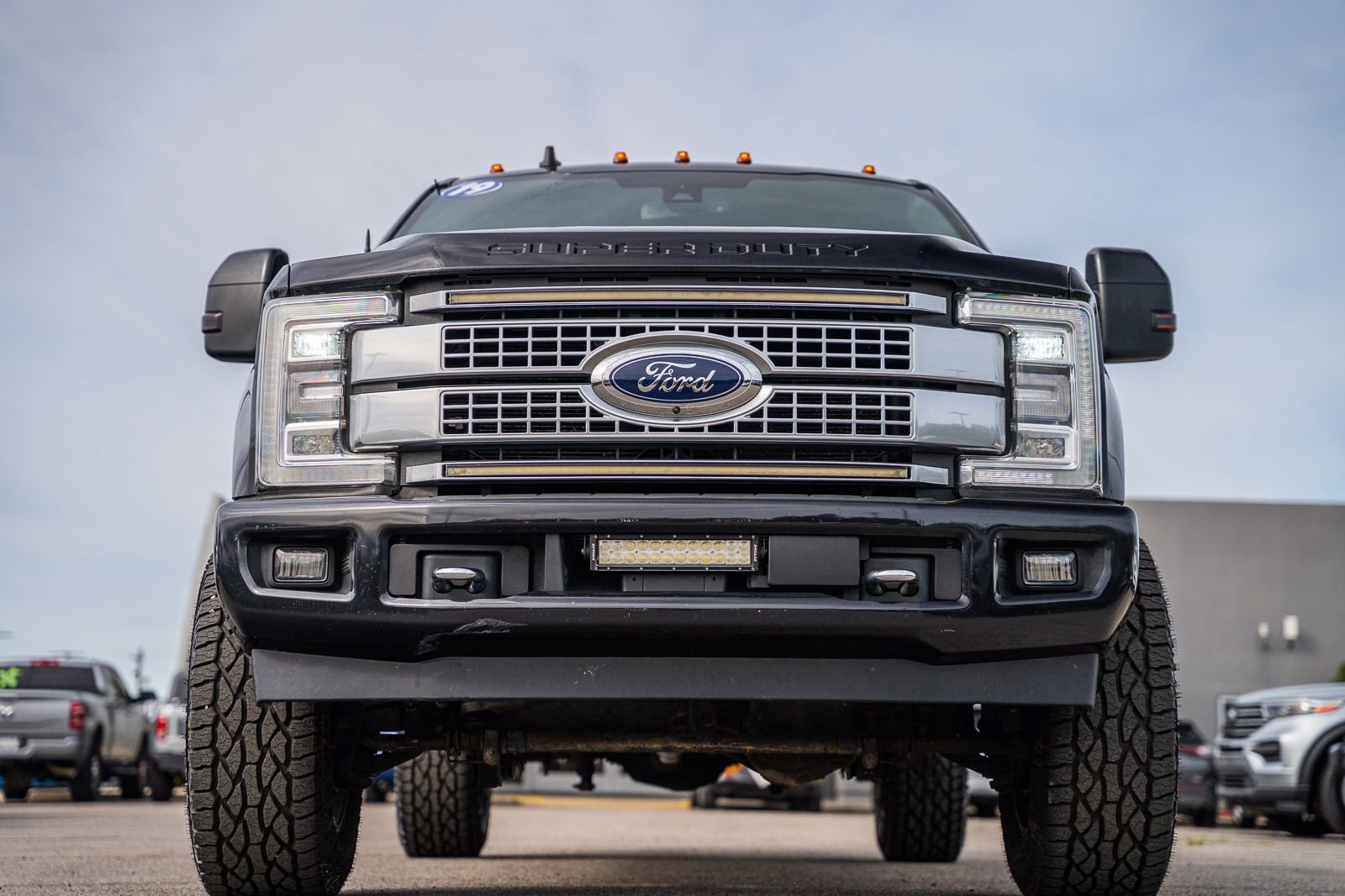 Certified 2019 Ford F250 Platinum w/ Platinum Ultimate Package AWD/4WD image 2