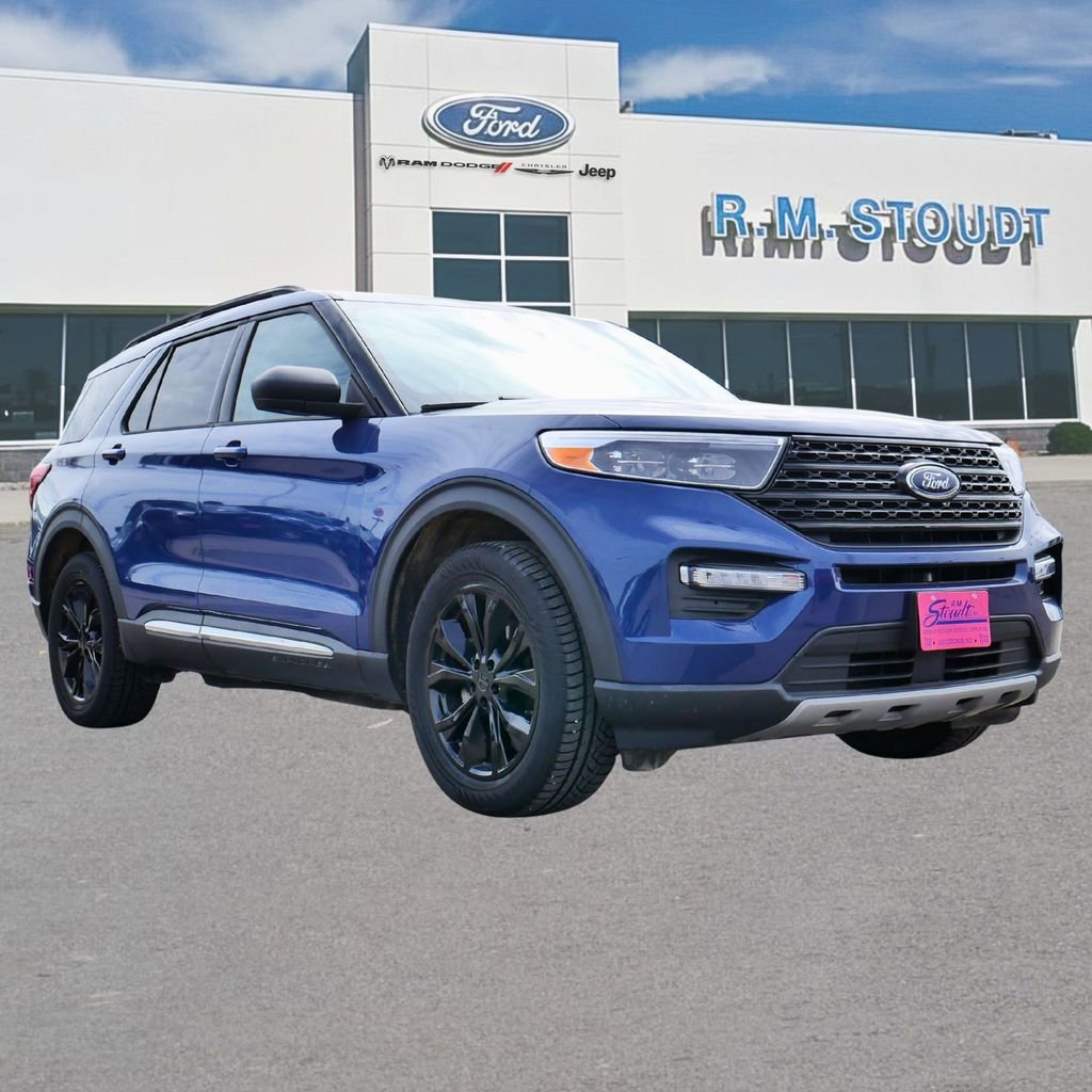 Used 2021 Ford Explorer XLT w/ Equipment Group 202A image 13