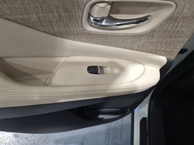 Used 2020 Nissan Murano SL w/ Moonroof Package AWD/4WD image 20