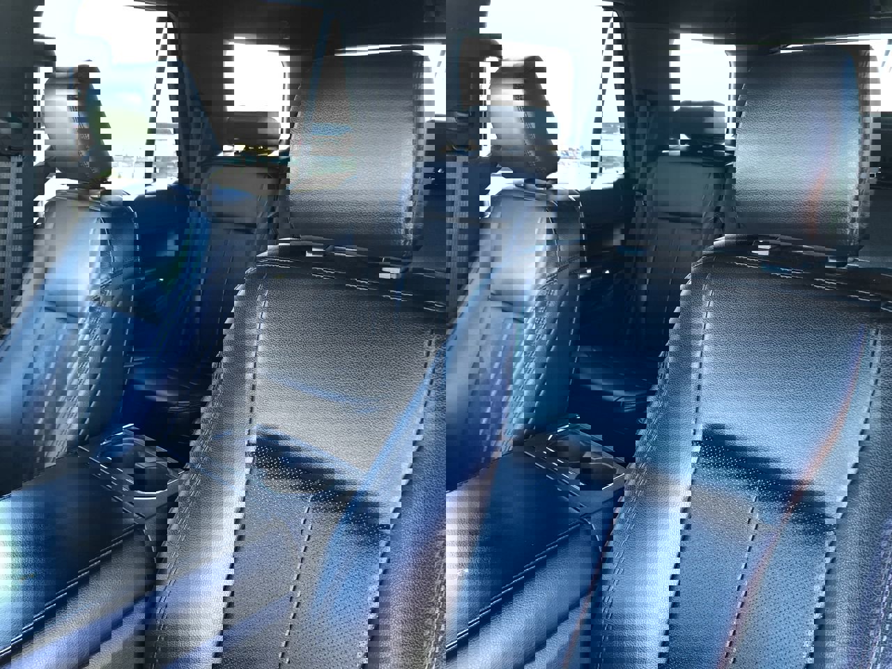 Used 2020 Ford Expedition XLT w/ Equipment Group 202A image 15