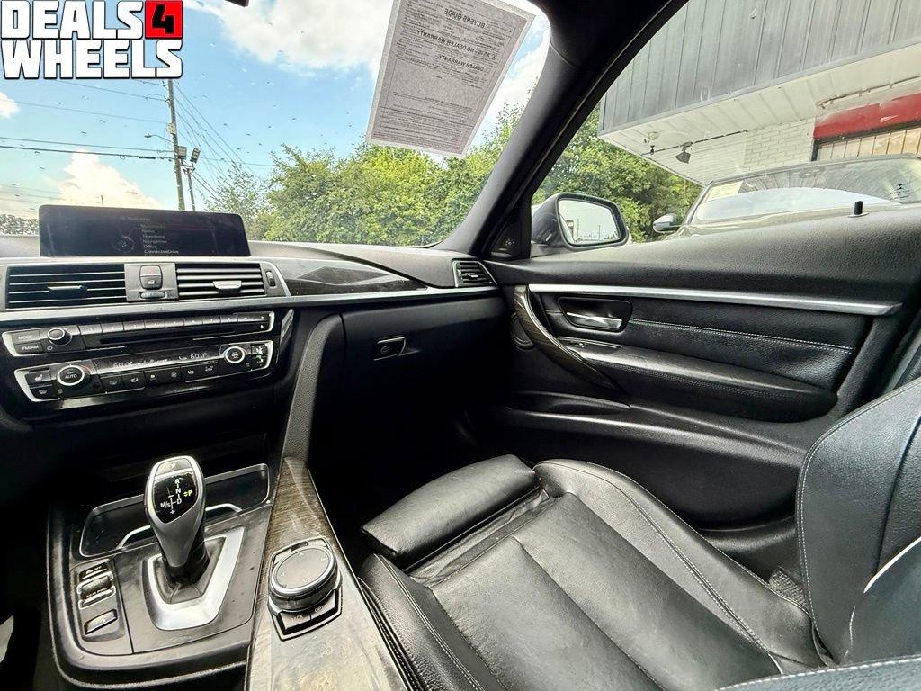 Used 2016 BMW 328i xDrive Sedan AWD/4WD image 18