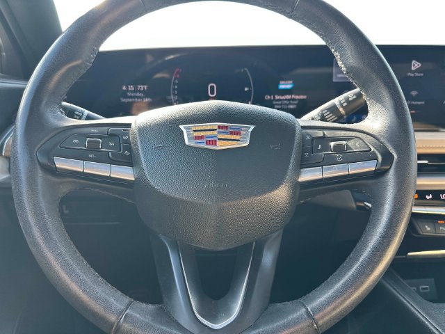 Used 2024 Cadillac XT4 Luxury w/ Cold Weather Package AWD/4WD image 23