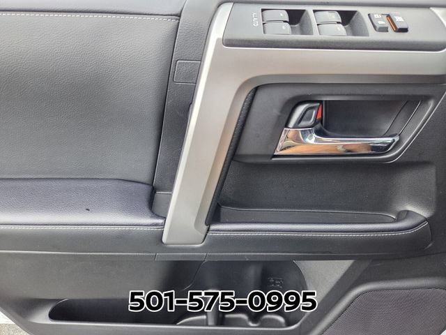 Used 2024 Toyota 4Runner SR5 AWD/4WD image 37