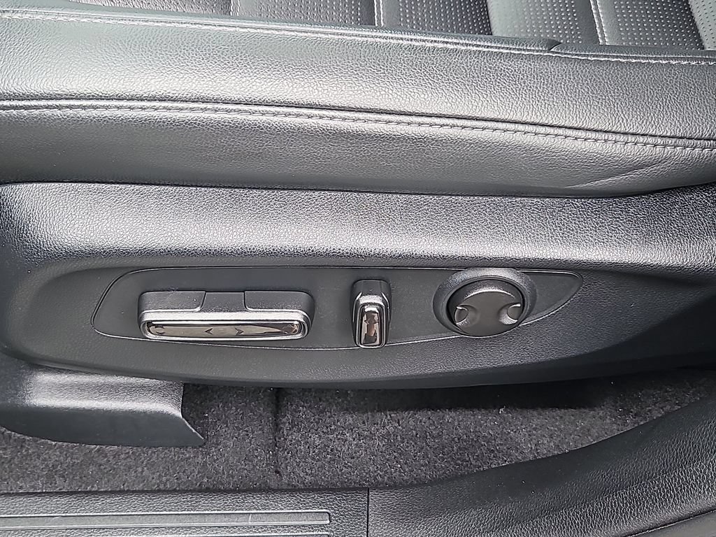Used 2024 Honda CR-V EX-L image 22