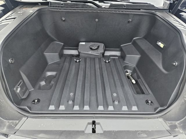 New 2024 Chevrolet Silverado EV RST AWD/4WD image 28