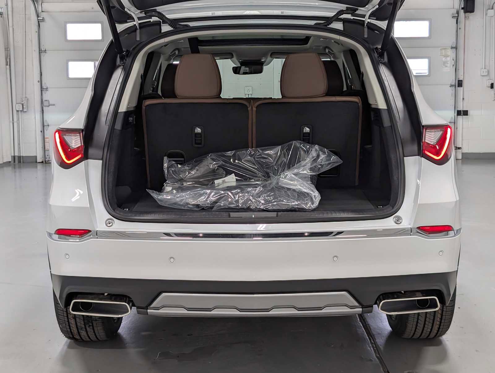 Certified 2025 Acura MDX SH-AWD w/ Technology Package image 43