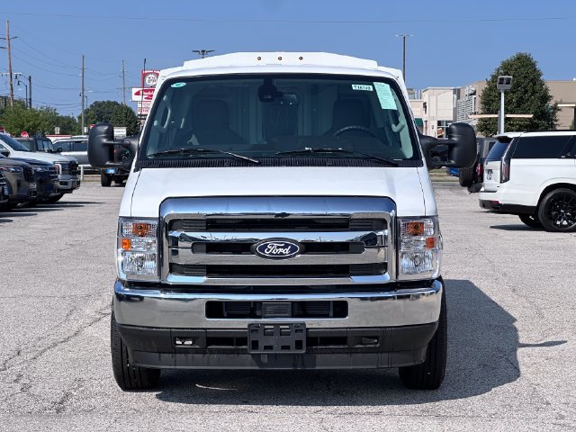 New 2026 Ford E-350 and Econoline 350 Super Duty w/ Power Equipment Group RWD image 2