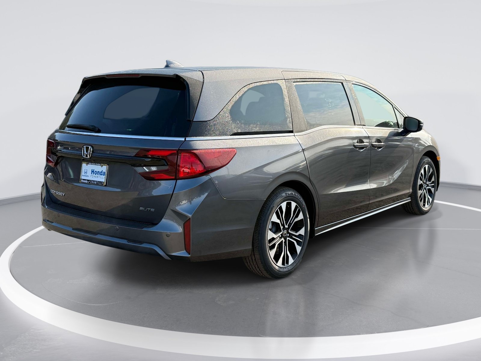 New 2027 Honda Odyssey Elite image 2